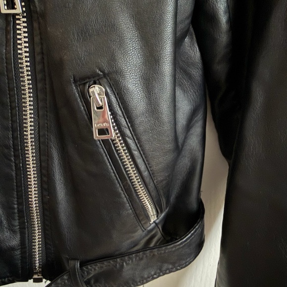 Levi's Women's Faux Black Leather Moto Jacket, Size Small - Picture 5 of 9